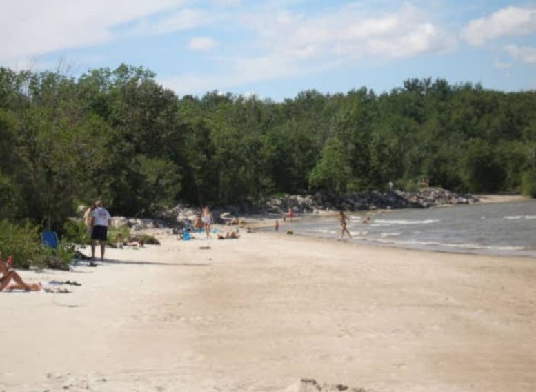 Hillside Beach, Canada